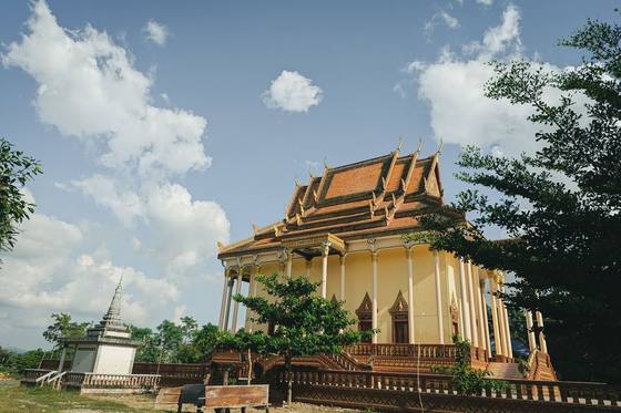 Wat Takhenakvorn temple photo 1