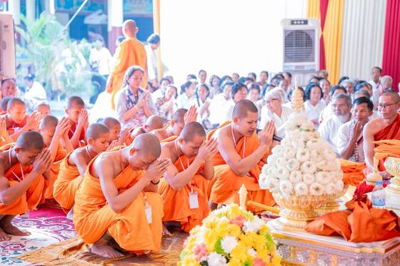 Wat Takhenakvorn temple photo 10